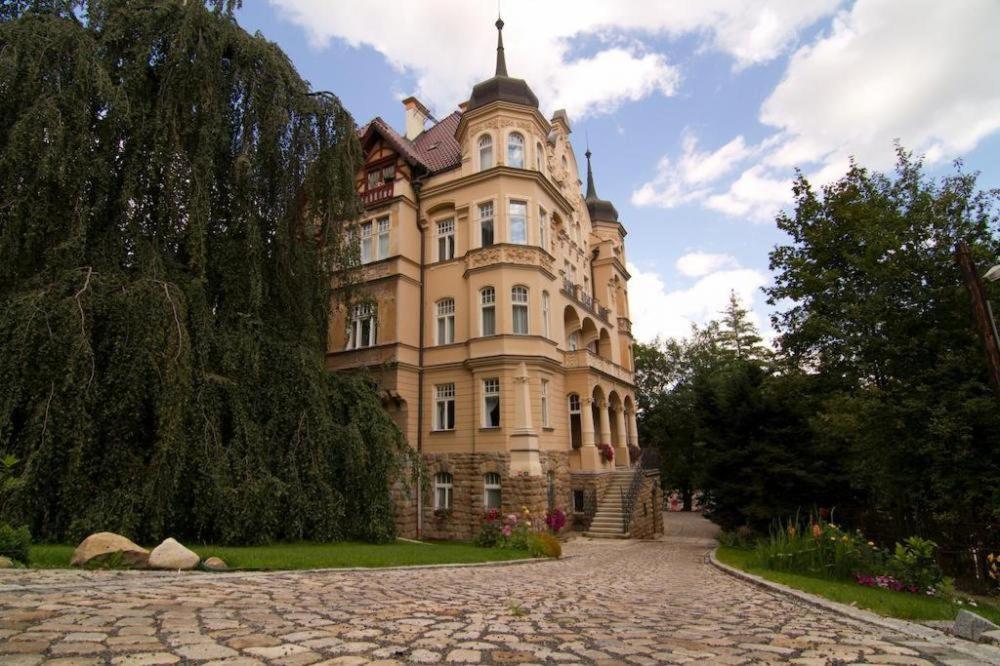Apartmany Vila Liberty Karlovy Vary Exterior foto